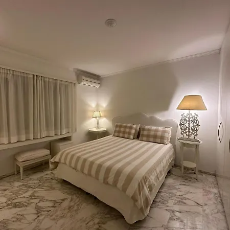 Luxury Penthouse, View Porza